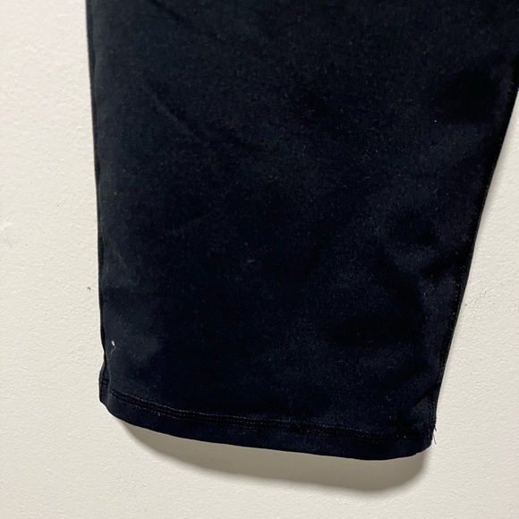 Lands’ End Women’s Black Pants – Size Medium (10-12) - Picture 6 of 13